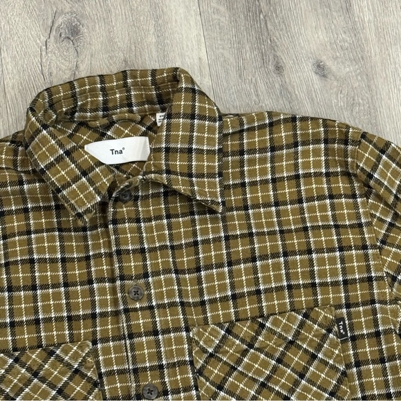 TNA Women's Casual Olive & Black Plaid Autumn Button Down Long Sleeve Shirt - Picture 3 of 6